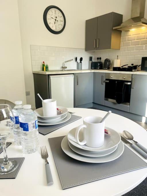 #4Bs 1 Bed Serviced Apartment Derby Dış mekan fotoğraf